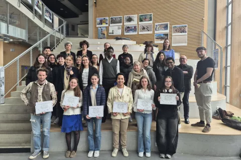 Photo de groupe plumes d'or - édition 2025 